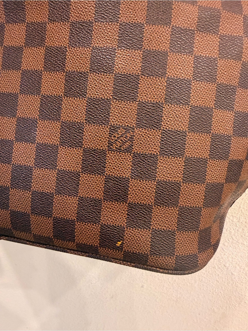 Louis Vuitton Brown Checkered Tote with Red Interior - Picture 9 of 15